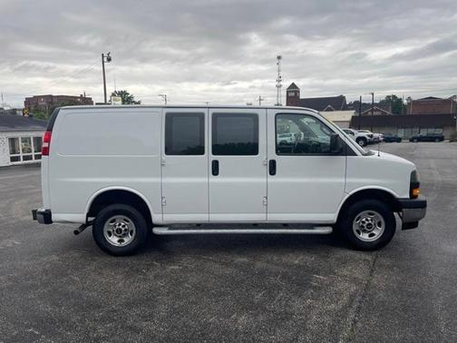 2023 GMC Savana 2500 Work Van