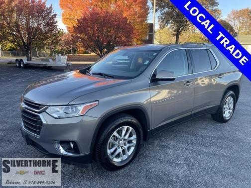 2018 Chevrolet Traverse LT Cloth