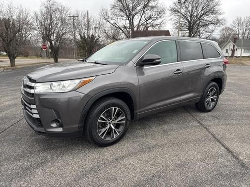 2017 Toyota Highlander LE