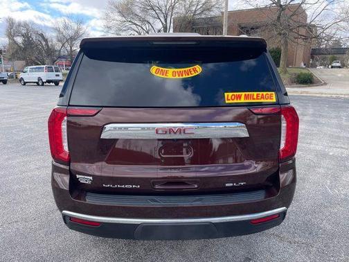 2022 GMC Yukon XL SLT
