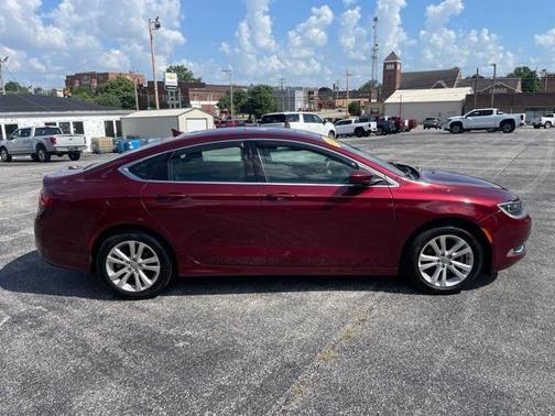 2017 Chrysler 200 Limited
