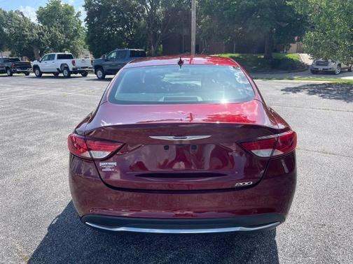 2017 Chrysler 200 Limited