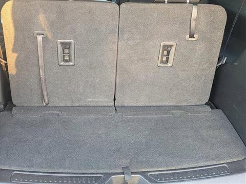 2023 GMC Acadia FWD SLT