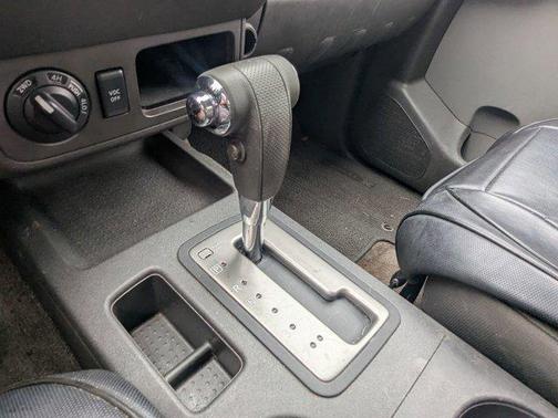 2011 Nissan Xterra S