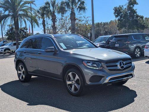 2017 Mercedes-Benz GLC 300 4MATIC