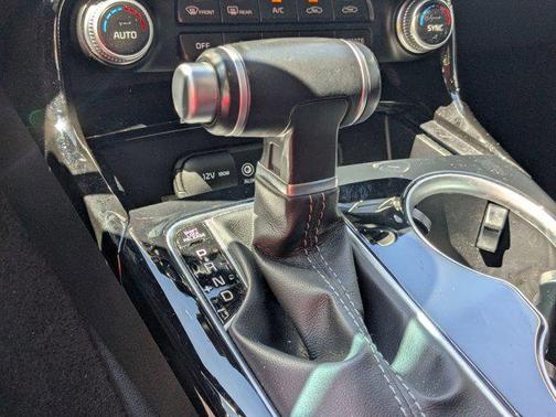 2019 Kia Stinger Base