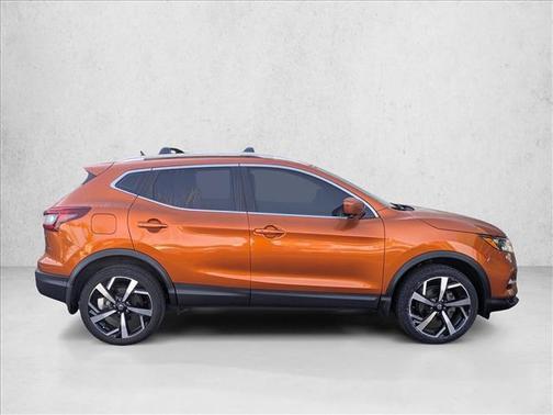 2021 Nissan Rogue Sport SL