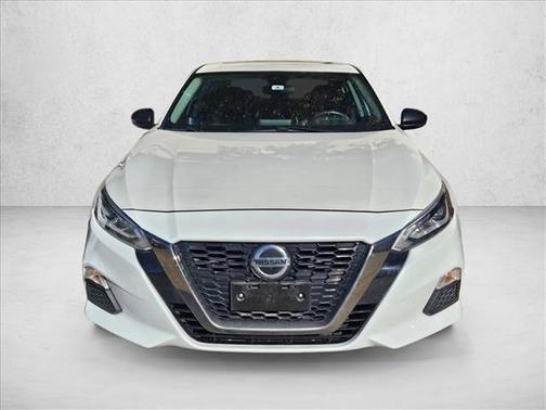 2020 Nissan Altima SR FWD