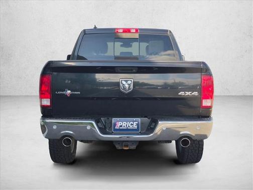 Brilliant Black Crystal Pearlcoat 2017 RAM 1500 Lone Star