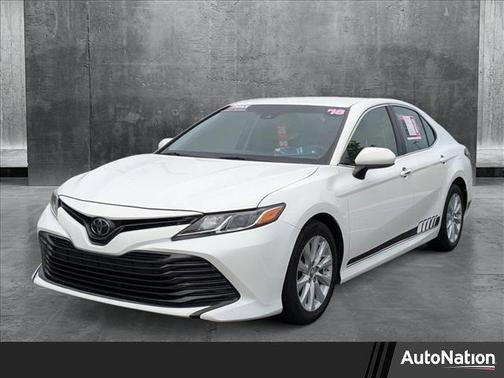 2018 Toyota Camry LE