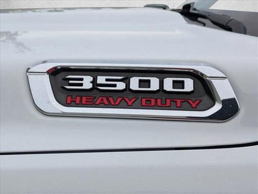 2021 RAM 3500 Laramie Crew Cab 4x4 8' Box