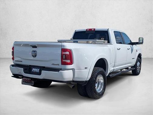 2021 RAM 3500 Laramie Crew Cab 4x4 8' Box