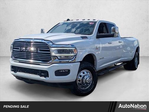 2021 RAM 3500 Laramie Crew Cab 4x4 8' Box