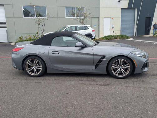 2025 BMW Z4 sDrive30i