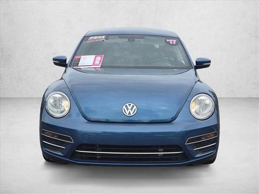 Silk Blue Metallic 2017 Volkswagen Beetle 1.8T SE