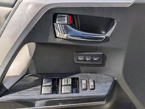2016 Toyota RAV4 Hybrid Limited