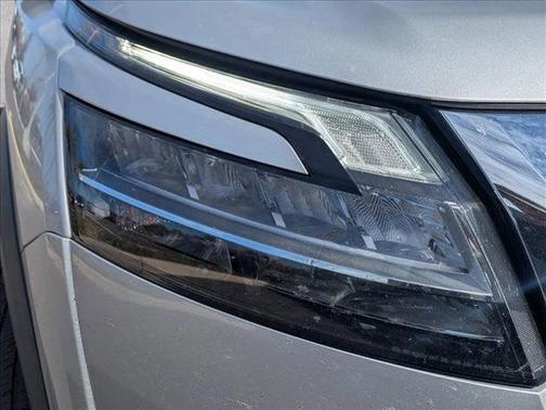 2022 Nissan Pathfinder S 2WD