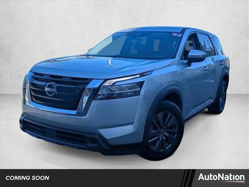 2022 Nissan Pathfinder S 2WD