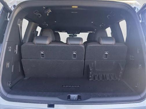 2025 Nissan Armada SL 2WD