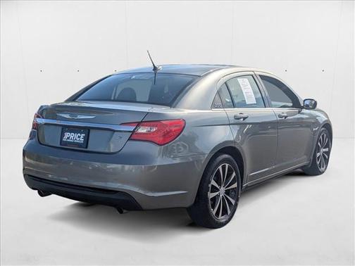 2012 Chrysler 200 Touring