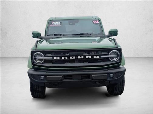 2024 Ford Bronco Outer Banks