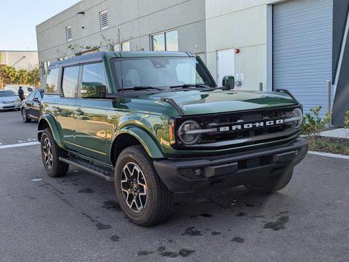 2024 Ford Bronco Outer Banks