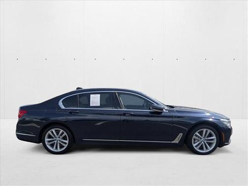 2016 BMW 750 i xDrive