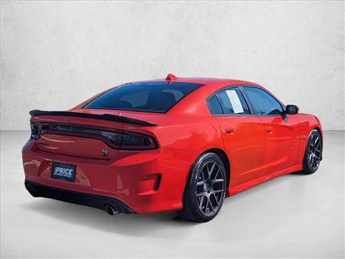 2016 Dodge Charger R/T Scat Pack