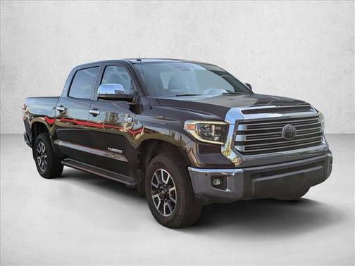 2018 Toyota Tundra SR5