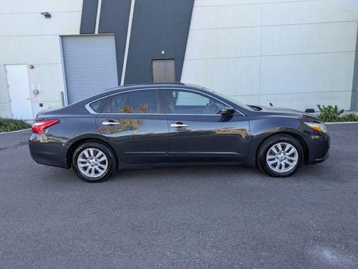 2017 Nissan Altima 2.5 S