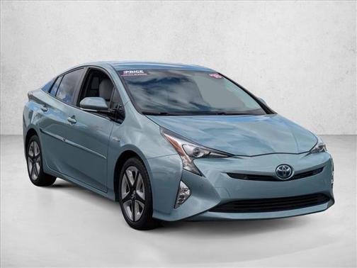 2018 Toyota Prius Four Touring