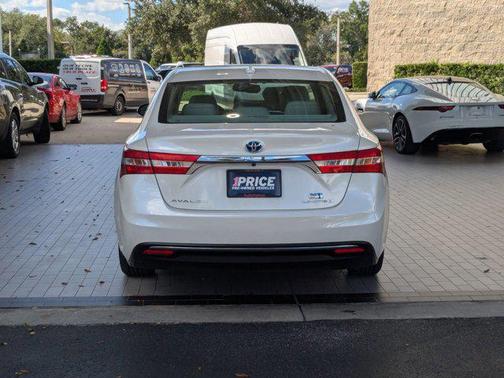 2015 Toyota Avalon Hybrid Limited