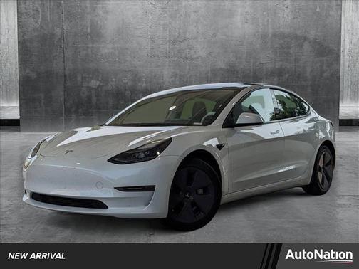 2023 Tesla Model 3 Standard Range