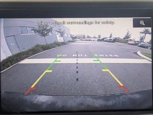2013 Lincoln MKX Base