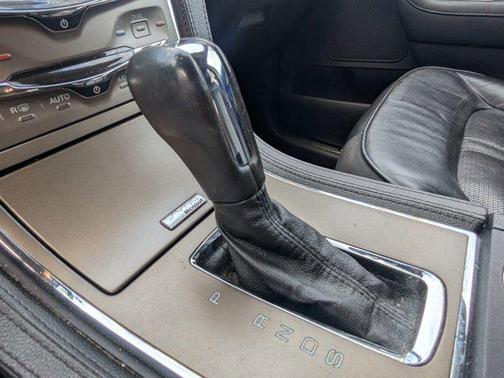2013 Lincoln MKX Base