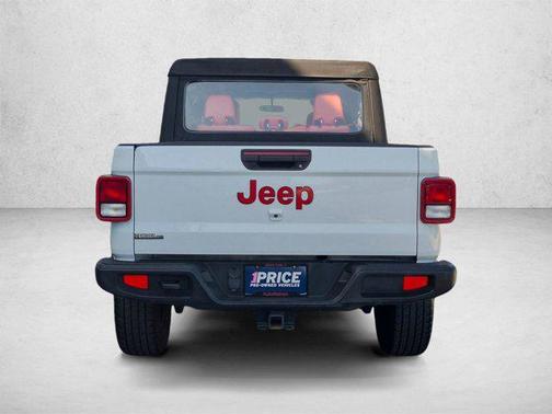 Bright White Clearcoat 2021 Jeep Gladiator Sport