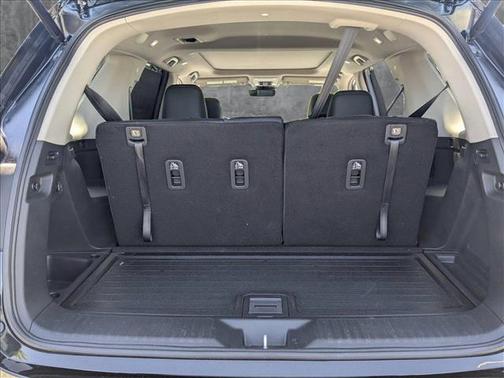 2025 Honda Pilot Touring 8-Passenger