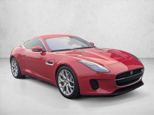 2019 Jaguar F-TYPE P300