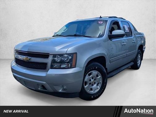 2013 Chevrolet Avalanche LS