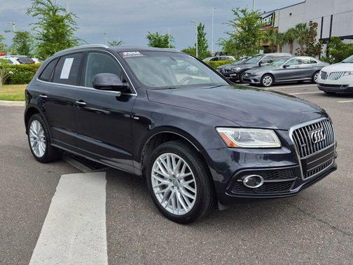 Moonlight Blue Met 2017 Audi Q5 2.0T Premium Plus