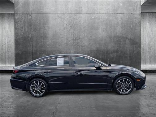 2022 Hyundai SONATA Limited