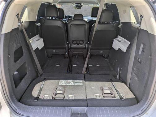2022 Kia Carnival EX