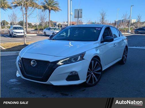 2019 Nissan Altima 2.5 SR