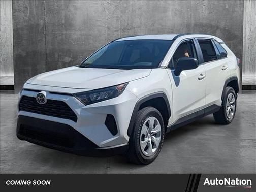2020 Toyota RAV4 LE