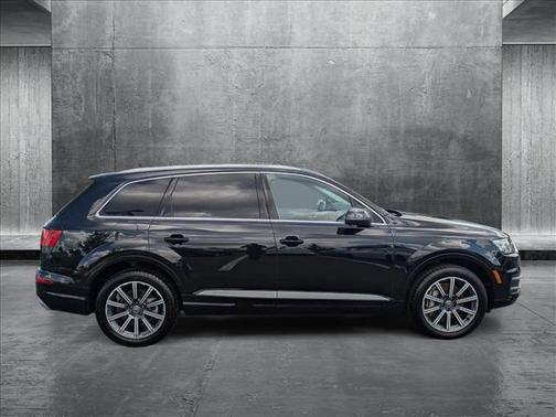2017 Audi Q7 3.0T Premium