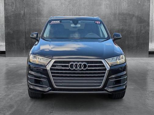 2017 Audi Q7 3.0T Premium