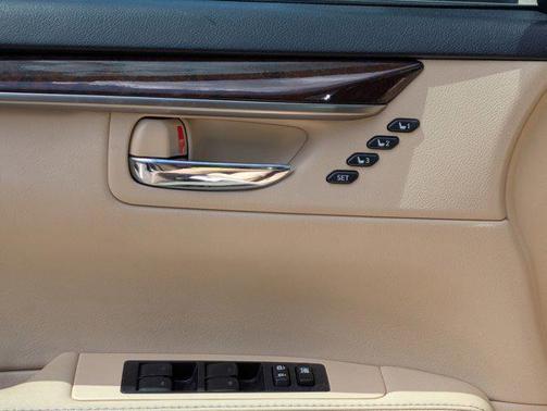 Nebula Gray Pearl 2015 Lexus ES 350 Base