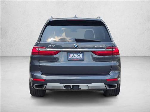 Arctic Grey Metallic 2022 BMW X7 xDrive40i