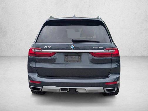 Arctic Grey Metallic 2022 BMW X7 xDrive40i