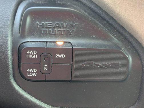 2022 RAM 2500 Laramie Crew Cab 4x4 6'4' Box